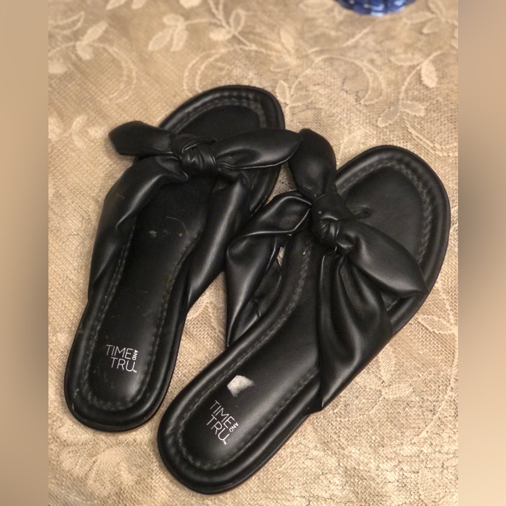 🖤BLACK BOW SANDALS